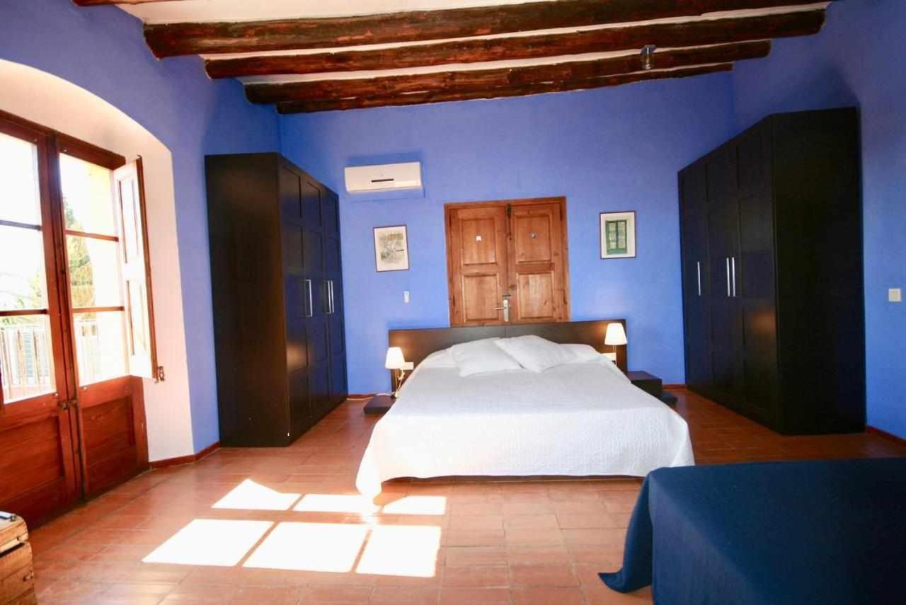 Casa rural alquiler íntegro Cal Sisco para 15 personas Vilamaniscle Exterior foto