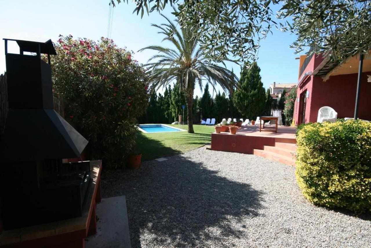 Casa rural alquiler íntegro Cal Sisco para 15 personas Vilamaniscle Exterior foto